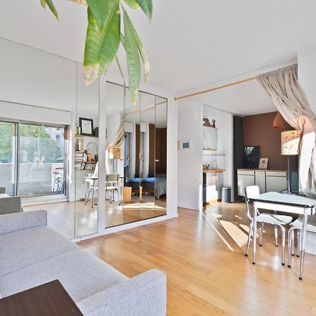 Charmant Studio Republique Jemmapes Free Netflix Paris Bagian luar foto