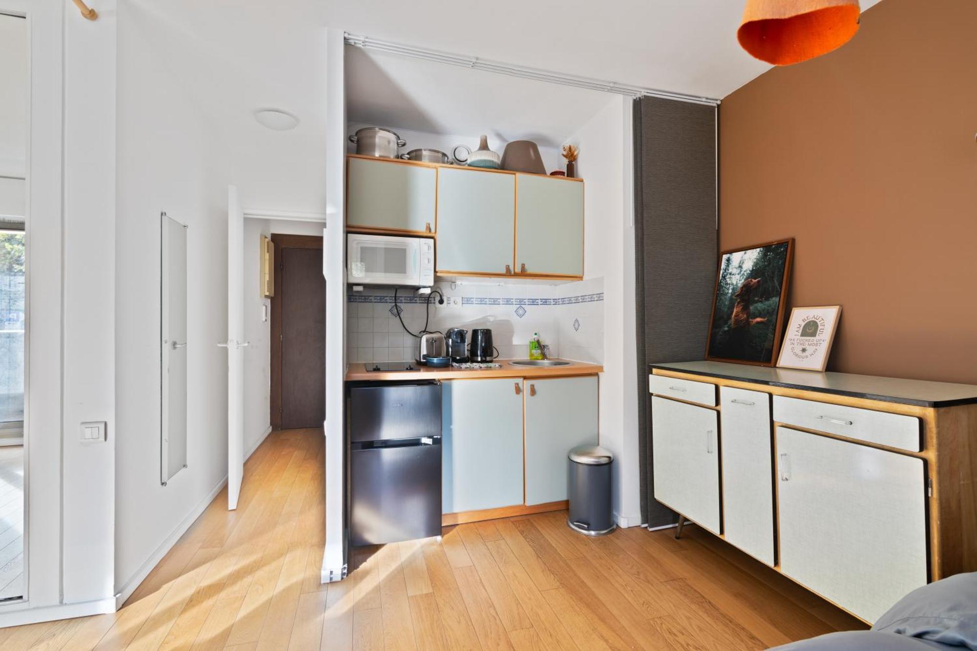 Charmant Studio Republique Jemmapes Free Netflix Paris Bagian luar foto